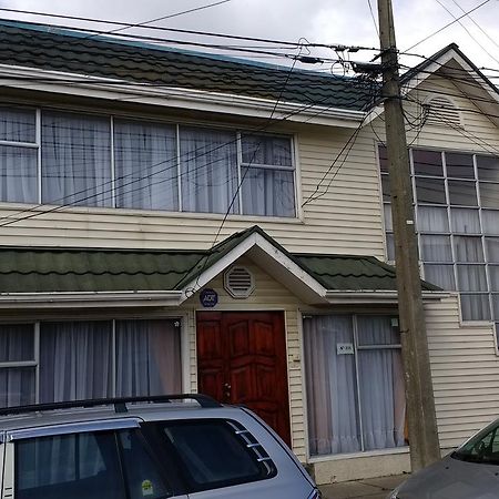 Hostal El Toque De Pilar Punta Arenas Exterior foto