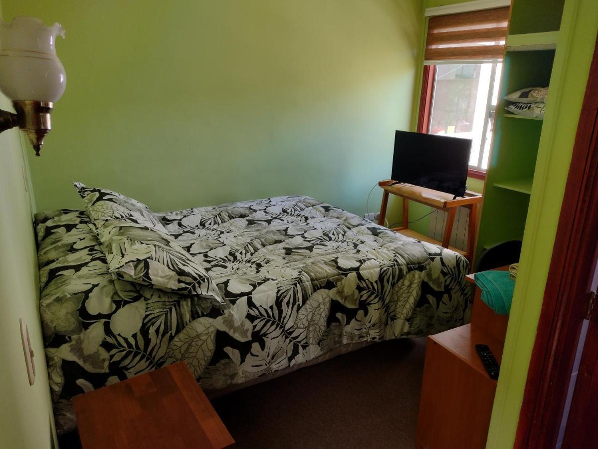 Hostal El Toque De Pilar Punta Arenas Exterior foto